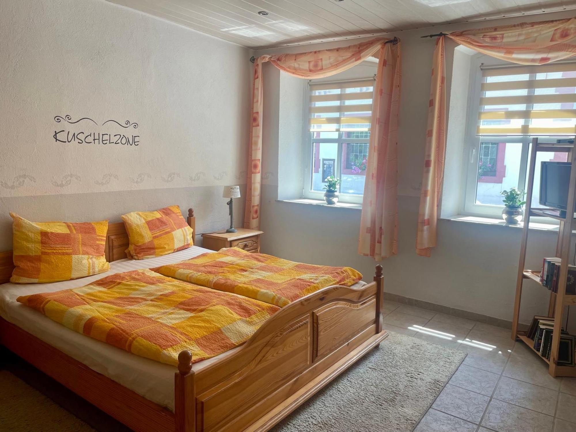 Ferienwohnung Minnies-Schiefertraum Brauneberg Luaran gambar
